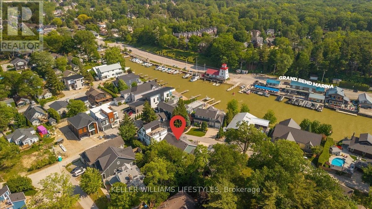 40 Lakeside Circle, Lambton Shores, Ontario  N0M 1T0 - Photo 41 - X13082842