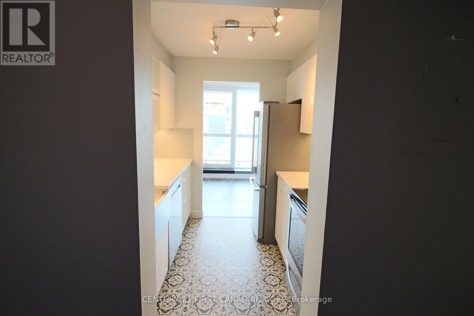 1902 - 323 Colborne Street, London East, Ontario  N6B 3N8 - Photo 14 - X13082886