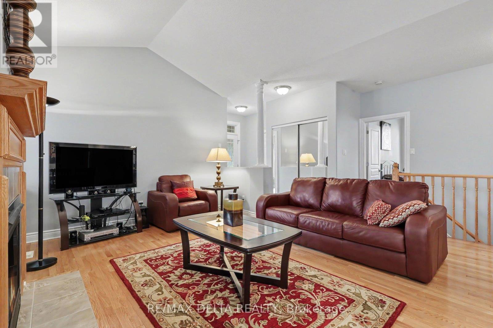 128 Topaze Crescent, Clarence-Rockland, Ontario  K4K 0E3 - Photo 5 - X13082834