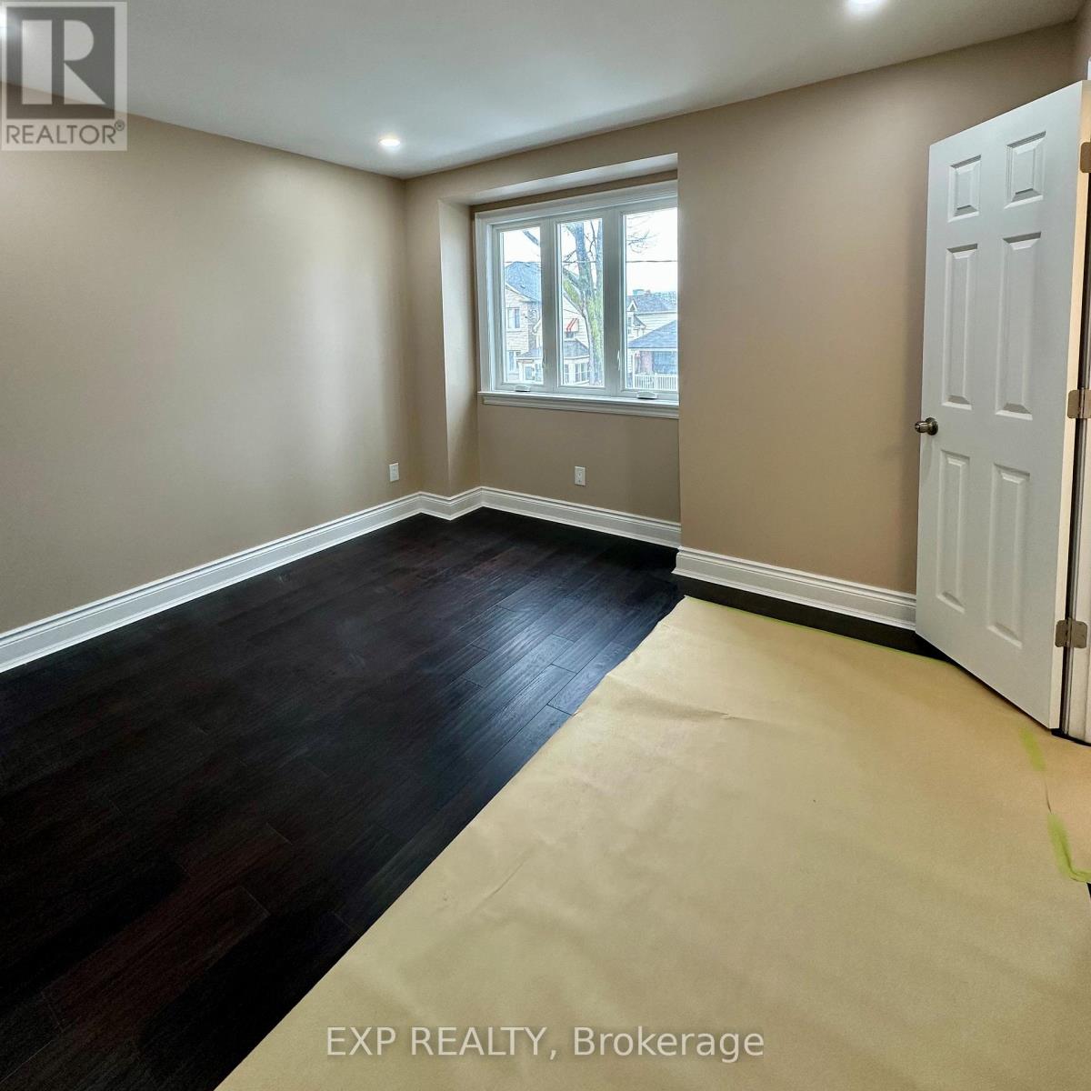 Upper - 6 Lapp Street, Toronto, Ontario  M6N 3W6 - Photo 12 - W13082926