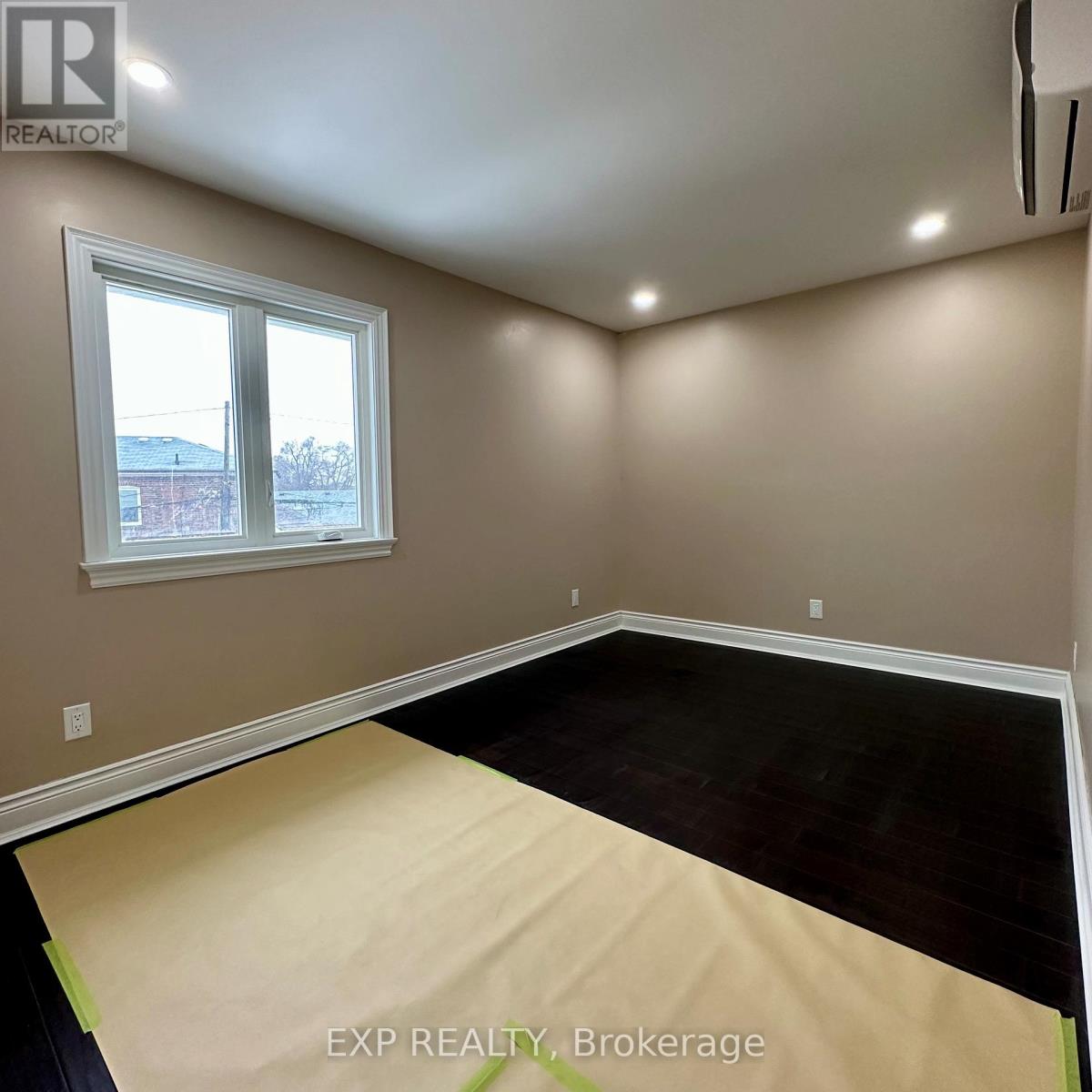 Upper - 6 Lapp Street, Toronto, Ontario  M6N 3W6 - Photo 15 - W13082926