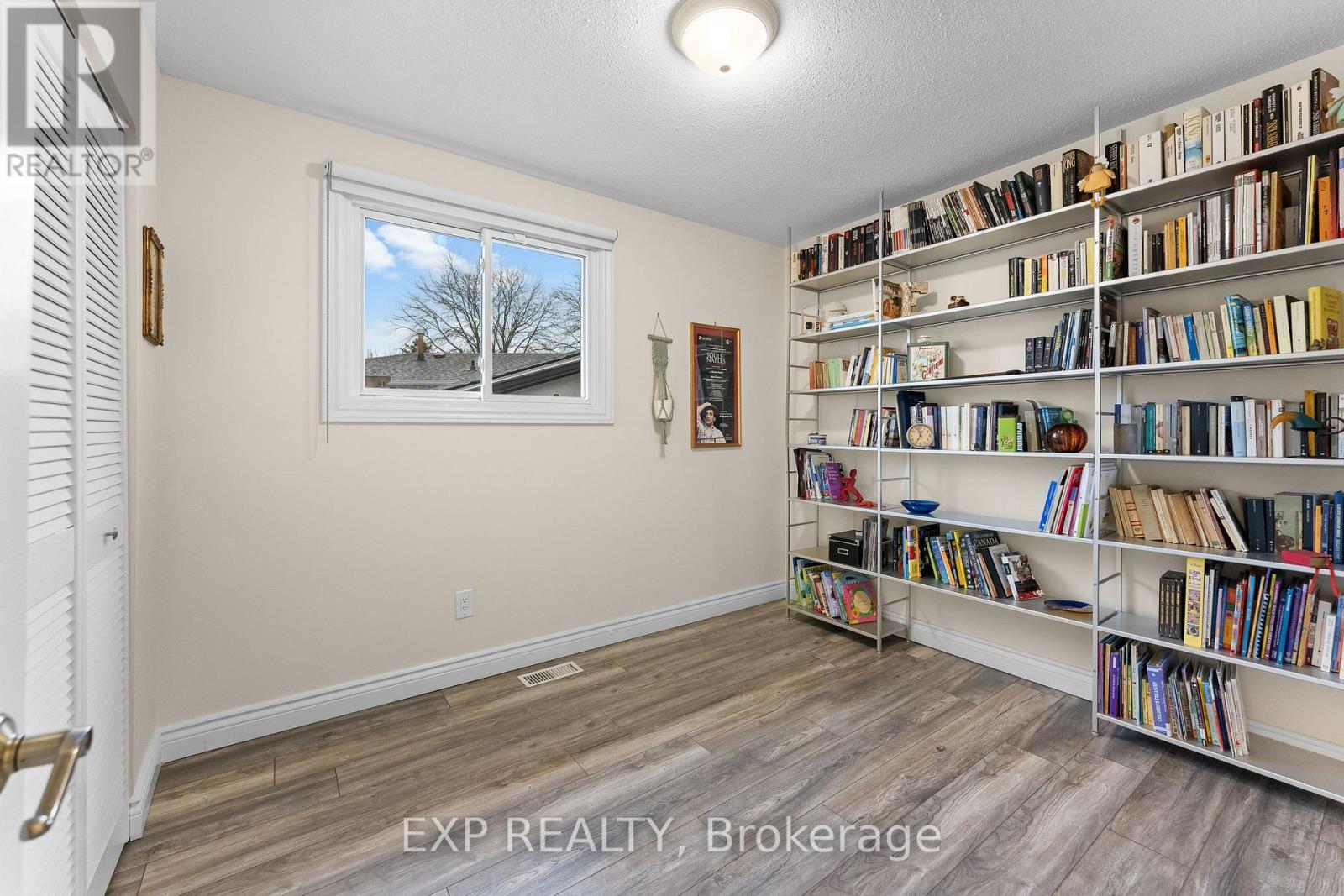 6447 Kendale Court, Niagara Falls (West Wood), Ontario  L2H 1Z2 - Photo 21 - X13082754