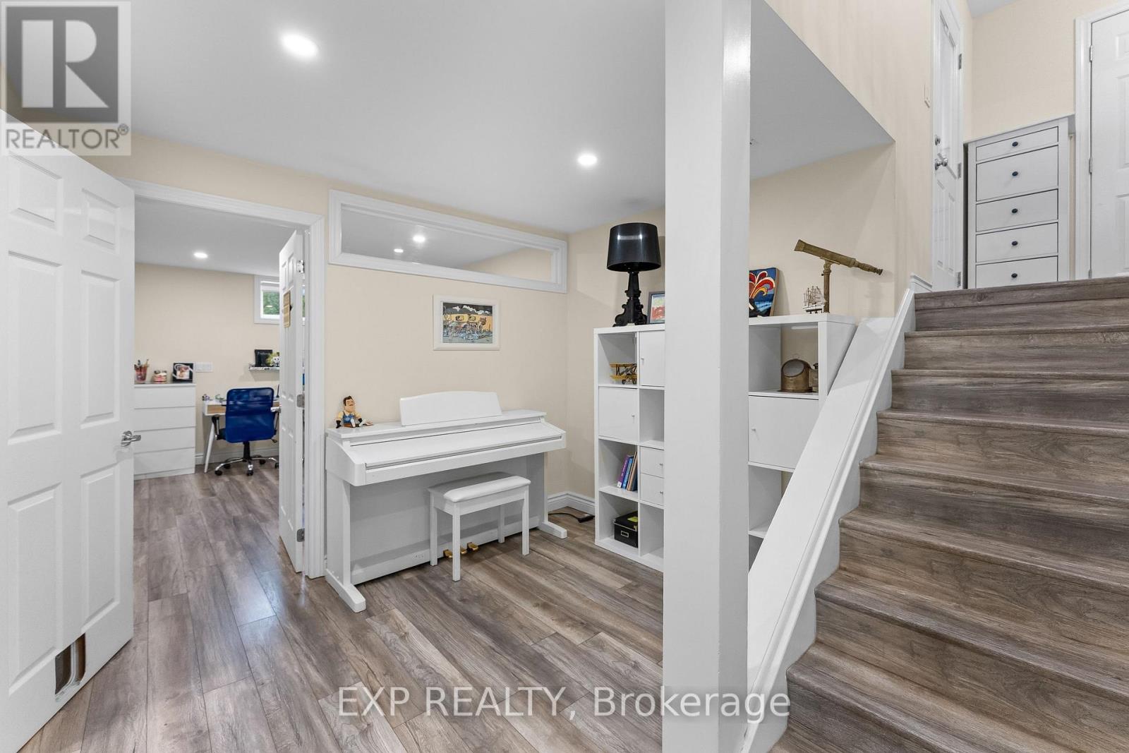 6447 Kendale Court, Niagara Falls (West Wood), Ontario  L2H 1Z2 - Photo 25 - X13082754