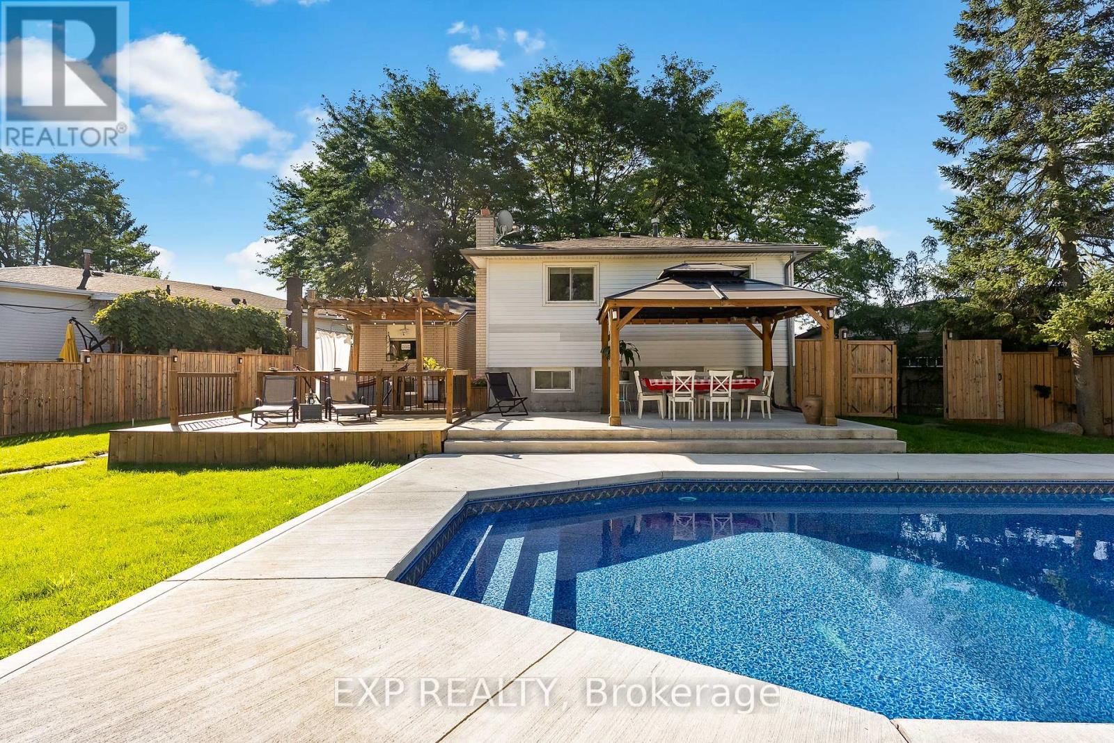 6447 Kendale Court, Niagara Falls (West Wood), Ontario  L2H 1Z2 - Photo 35 - X13082754