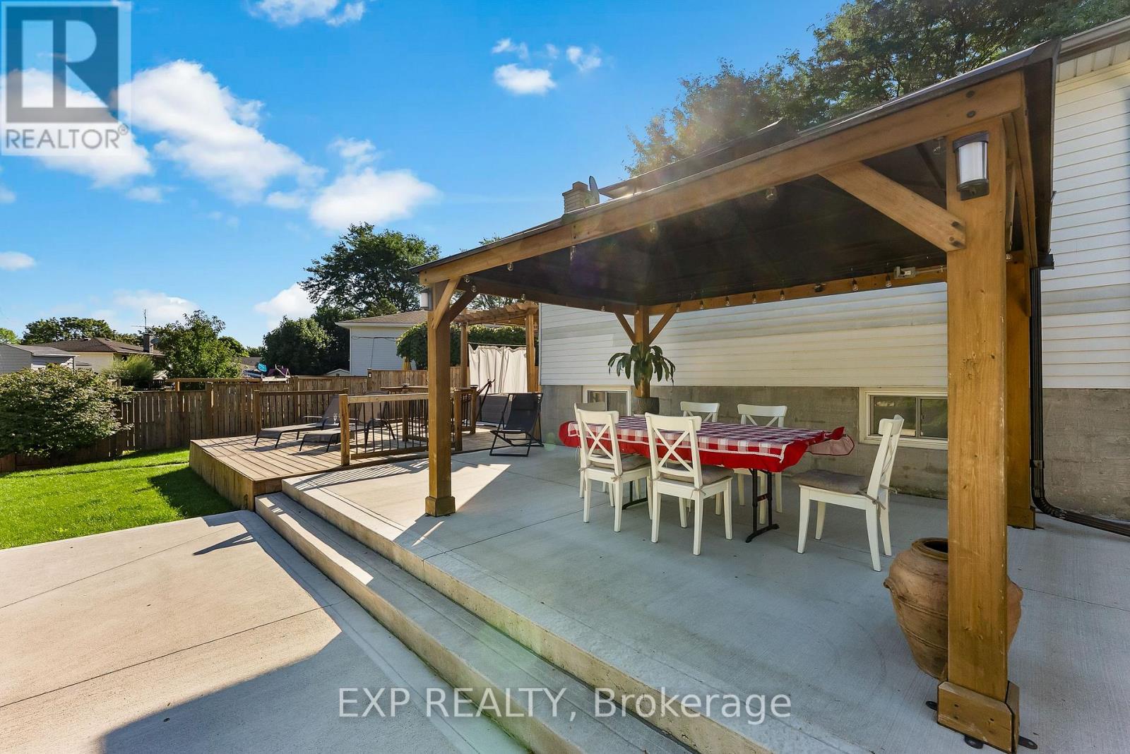 6447 Kendale Court, Niagara Falls (West Wood), Ontario  L2H 1Z2 - Photo 37 - X13082754
