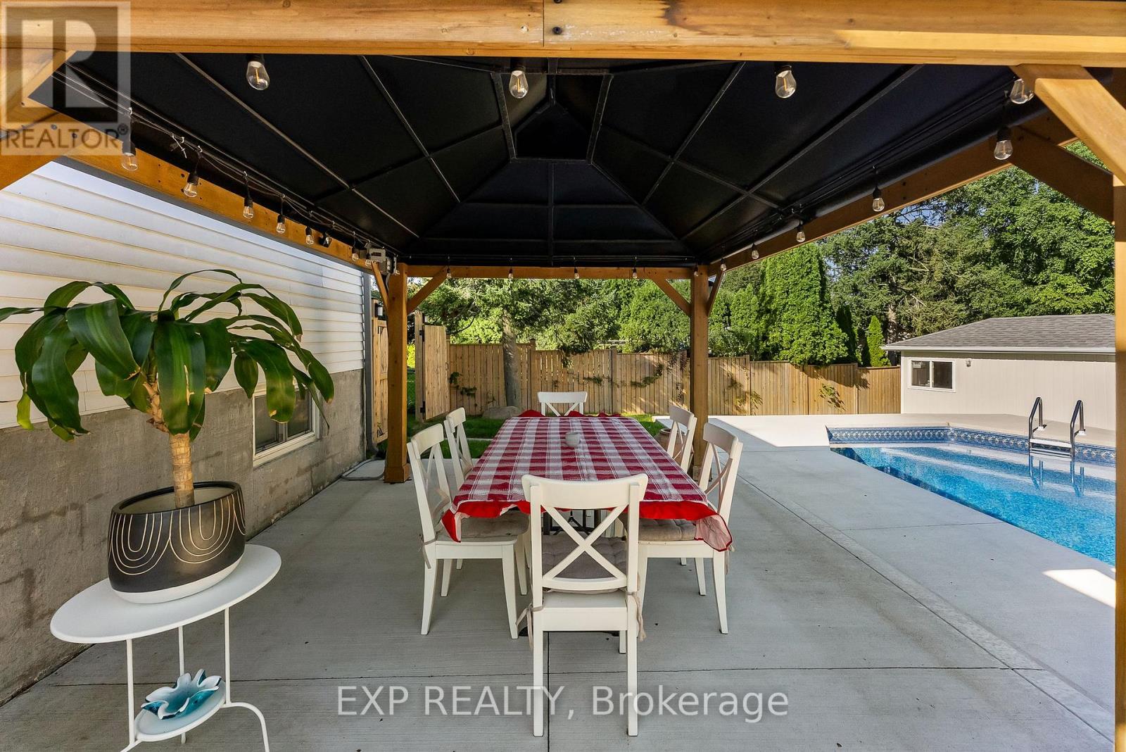 6447 Kendale Court, Niagara Falls (West Wood), Ontario  L2H 1Z2 - Photo 45 - X13082754