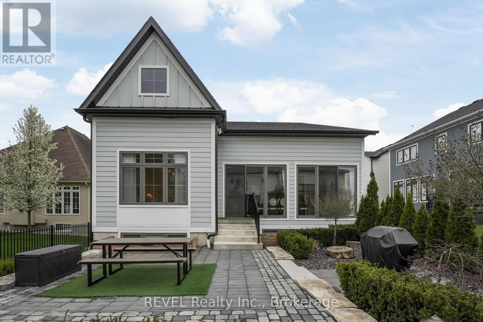 1a Bay Berry Lane, Niagara-On-The-Lake, Ontario  L0S 1J0 - Photo 45 - X13082862