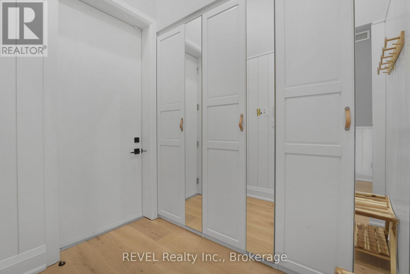 1a Bay Berry Lane, Niagara-On-The-Lake, Ontario  L0S 1J0 - Photo 8 - X13082862