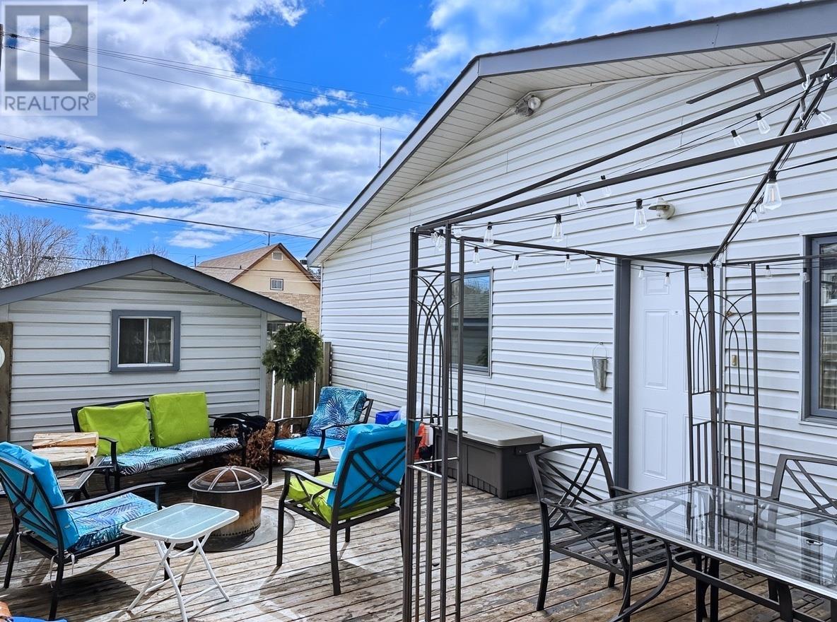 558 Van Norman, Thunder Bay, Ontario  P7A 4E7 - Photo 18 - TB2600900