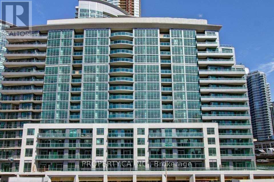 803 - 25 LOWER SIMCOE STREET, Toronto, Ontario