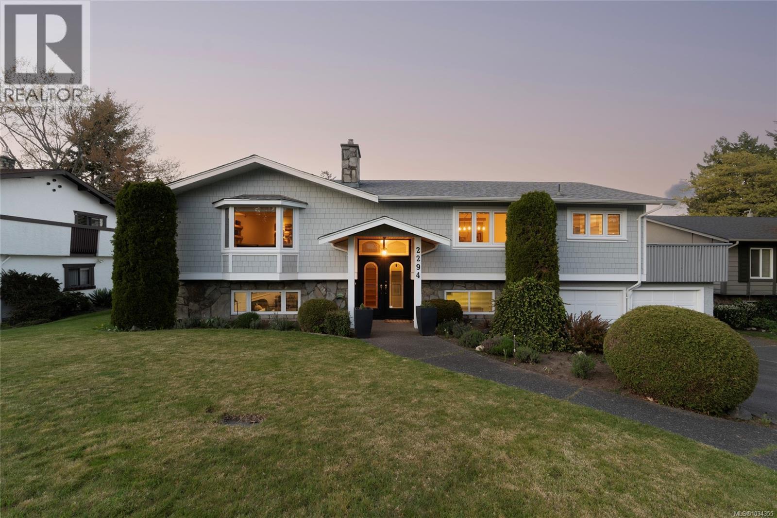 2294 Greenlands Rd, Saanich, British Columbia