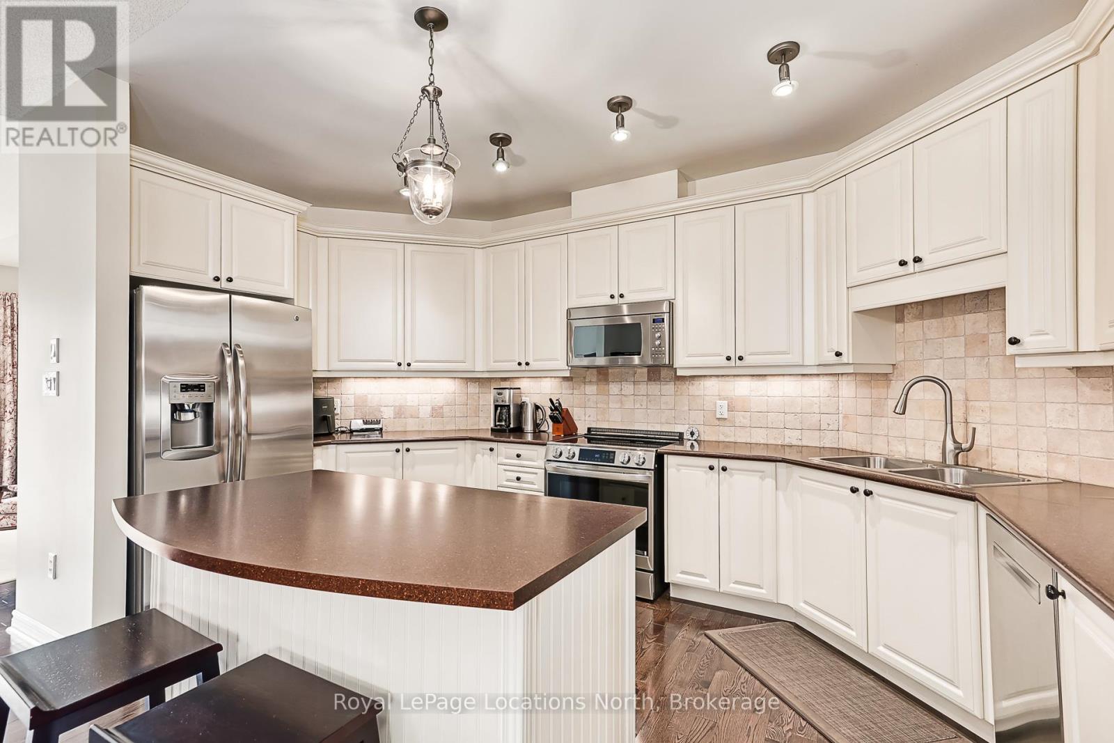 6 Thomas Drive, Collingwood, Ontario  L9Y 0A6 - Photo 12 - S13082748