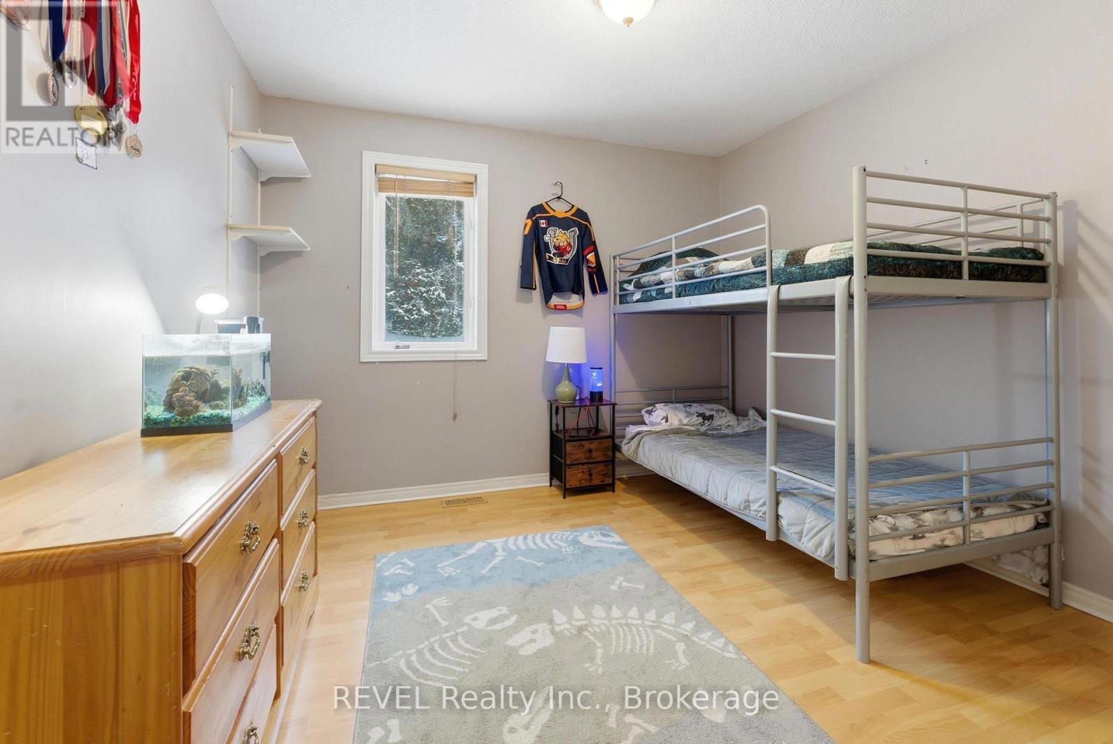 5 Barbara Avenue, Oro-Medonte, Ontario  L0L 2E0 - Photo 25 - S12965850
