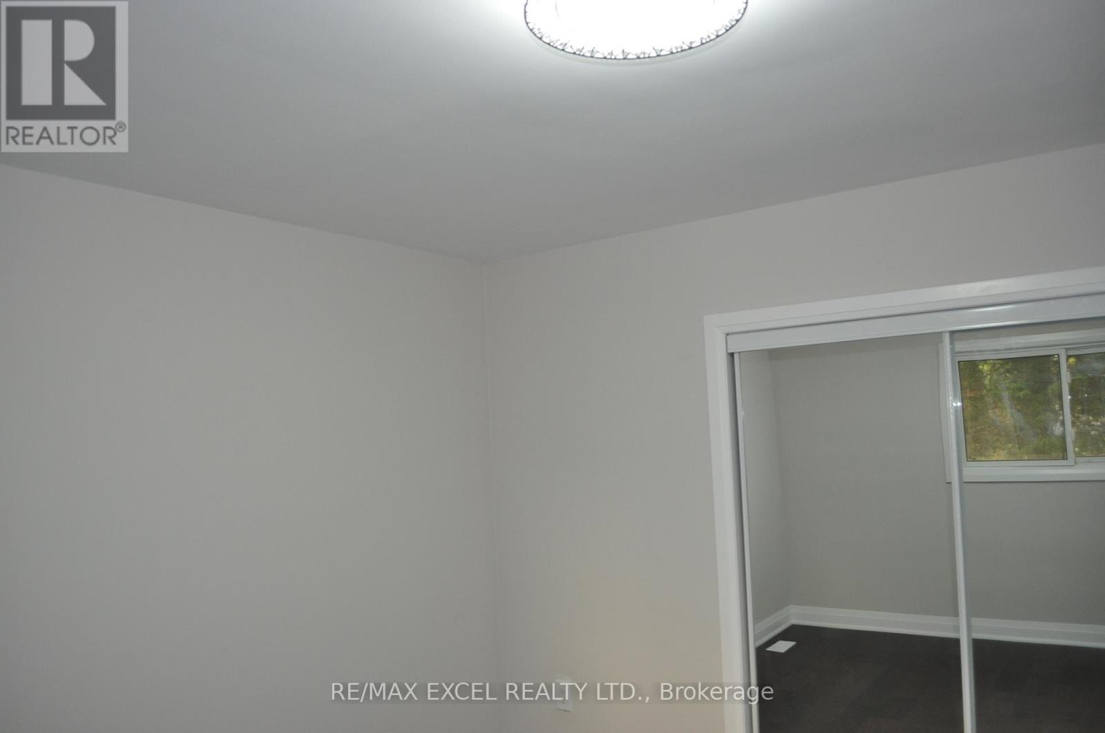 120 Hiscock(Main Floor) Boulevard, Toronto, Ontario  M1G 1T4 - Photo 15 - E13082744