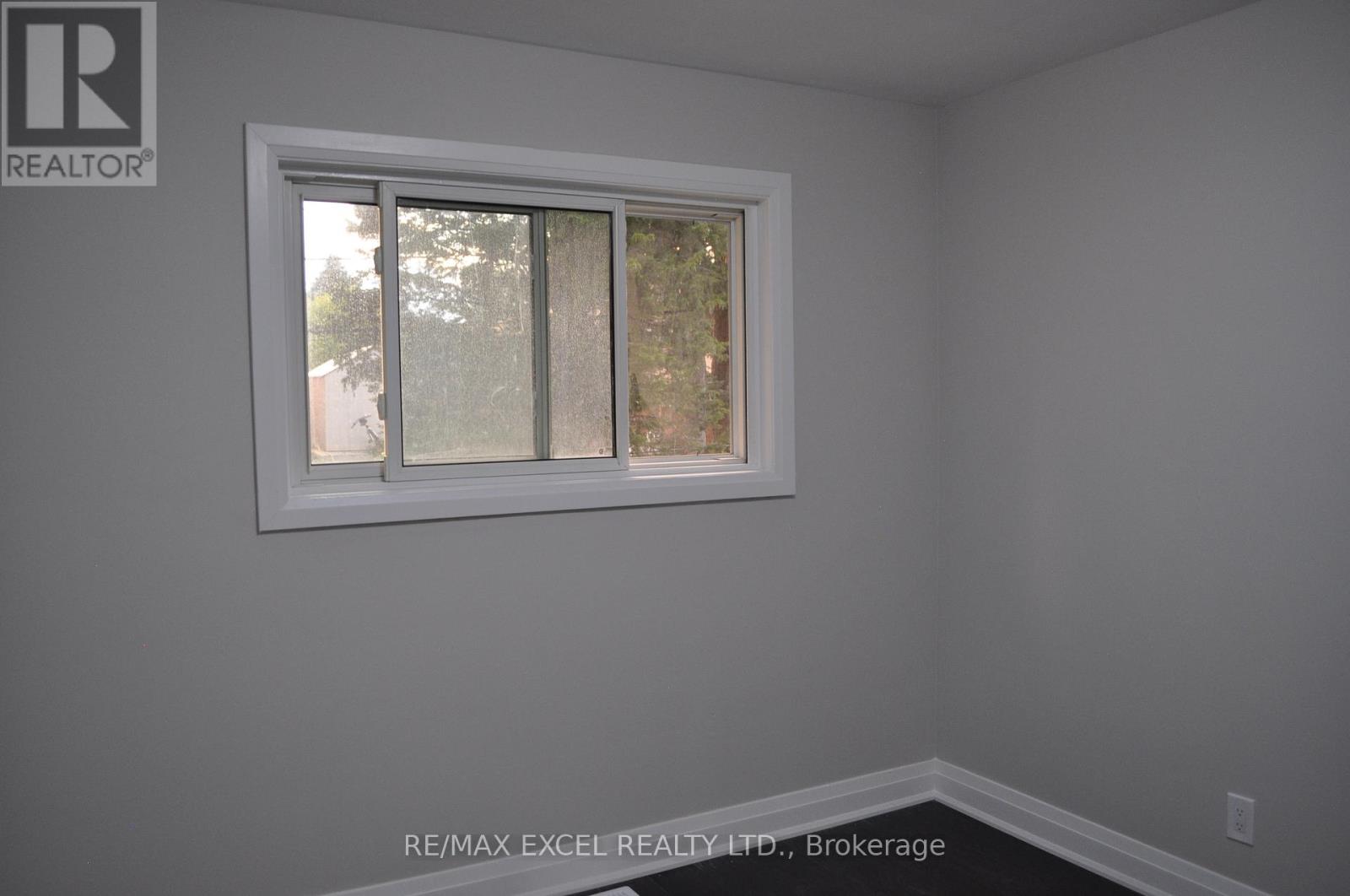 120 Hiscock(Main Floor) Boulevard, Toronto, Ontario  M1G 1T4 - Photo 20 - E13082744