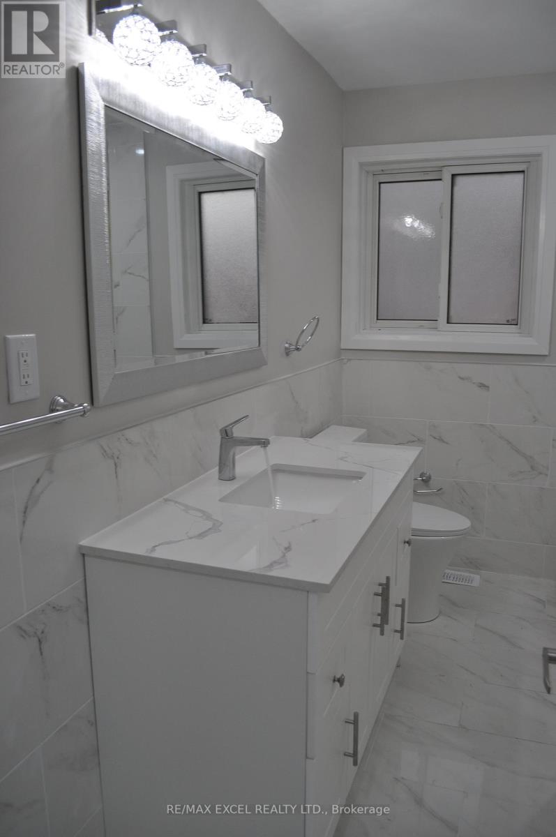 120 Hiscock(Main Floor) Boulevard, Toronto, Ontario  M1G 1T4 - Photo 23 - E13082744