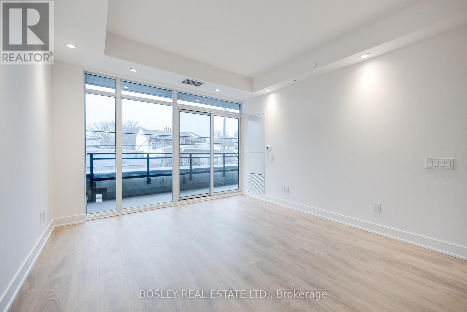 204 - 1285 Queen Street E, Toronto, Ontario  M4L 1C2 - Photo 16 - E13082750