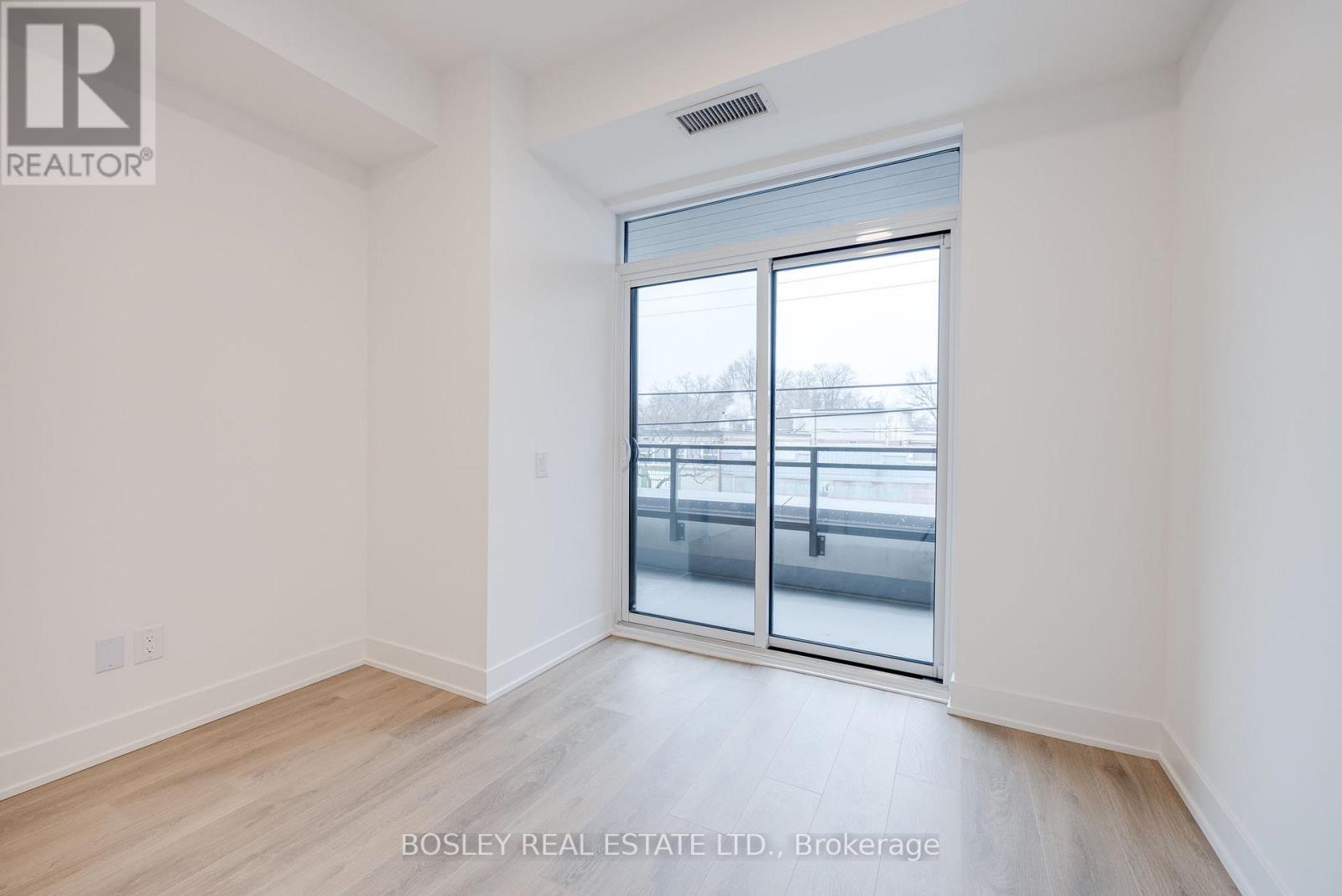 204 - 1285 Queen Street E, Toronto, Ontario  M4L 1C2 - Photo 18 - E13082750