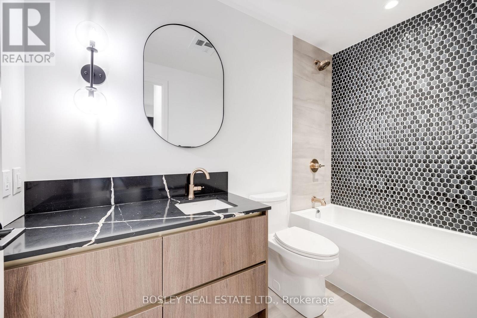 204 - 1285 Queen Street E, Toronto, Ontario  M4L 1C2 - Photo 19 - E13082750