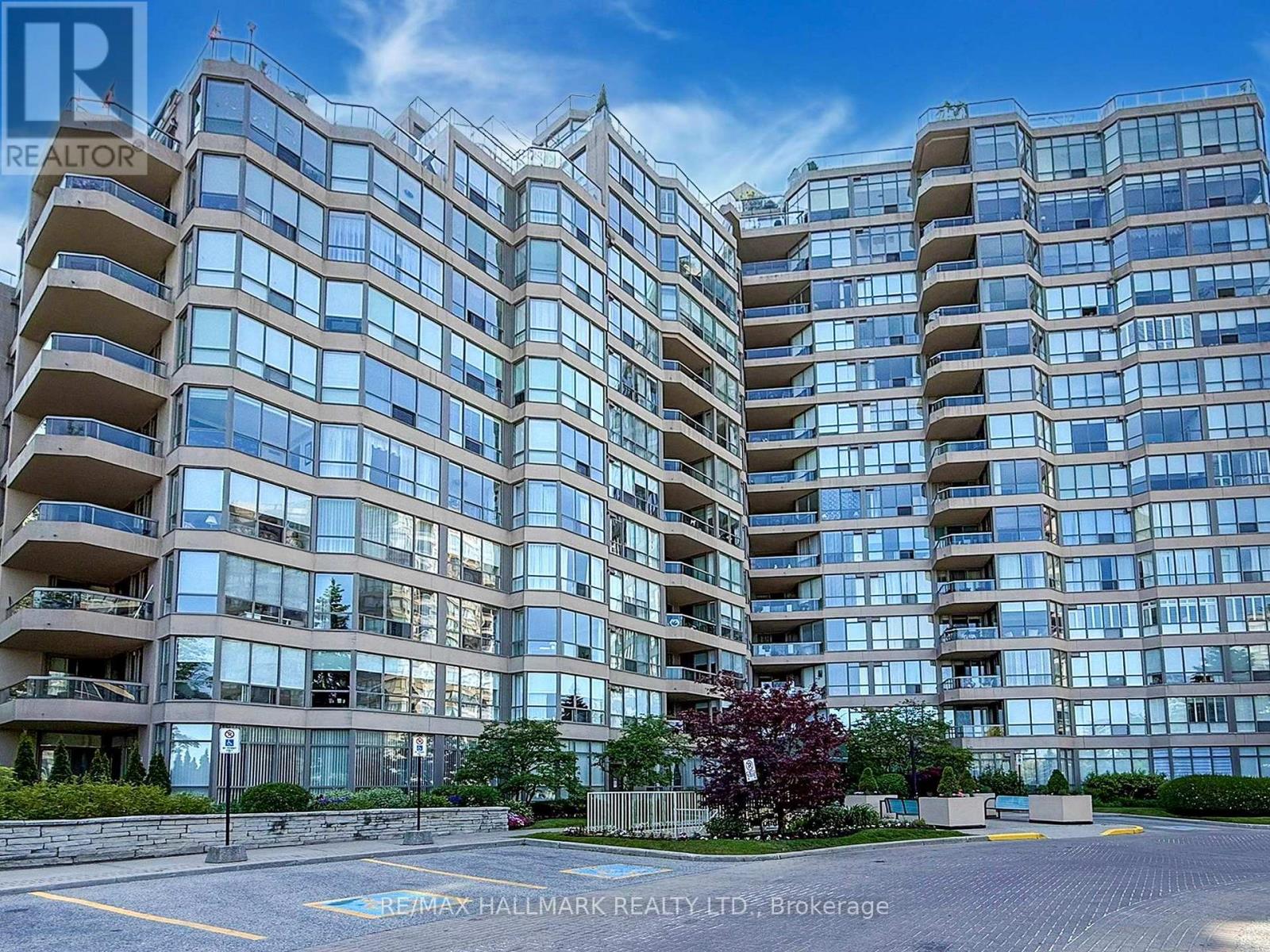 222 - 10 GUILDWOOD PARKWAY, Toronto, Ontario