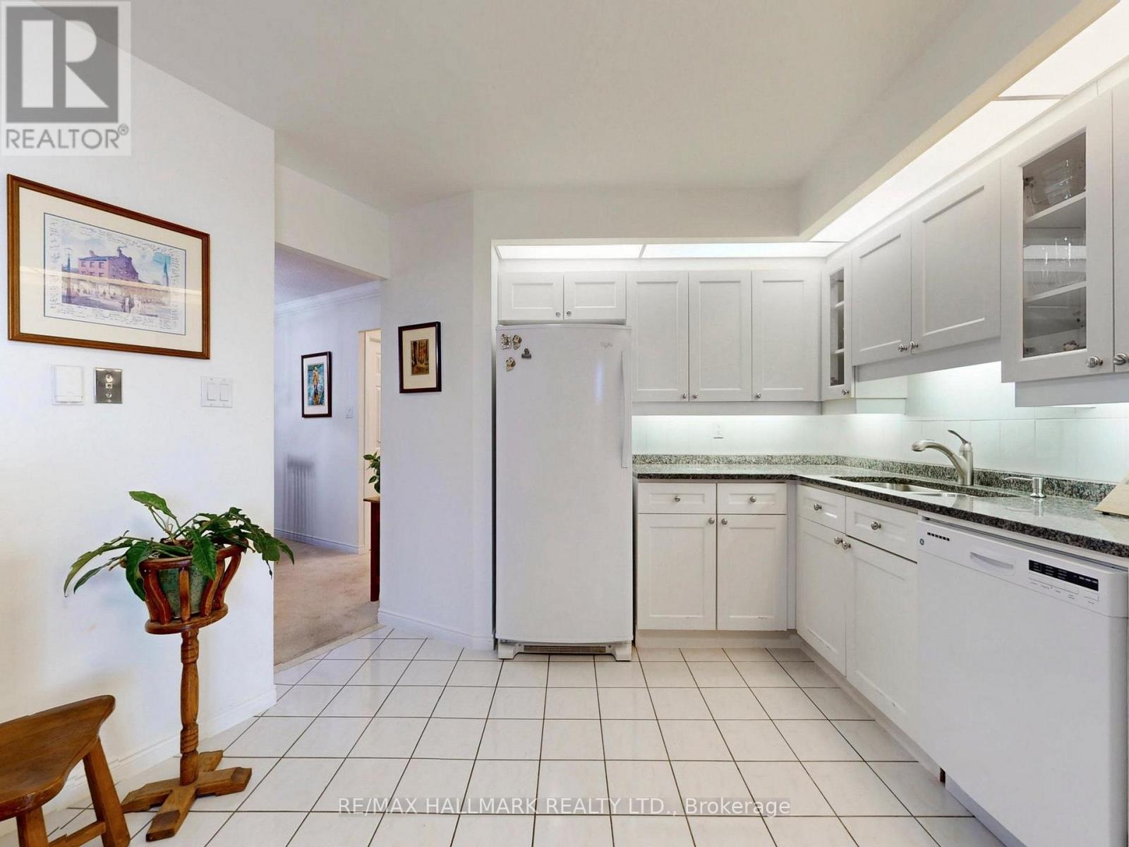 222 - 10 Guildwood Parkway, Toronto, Ontario  M1E 5B5 - Photo 17 - E13082766