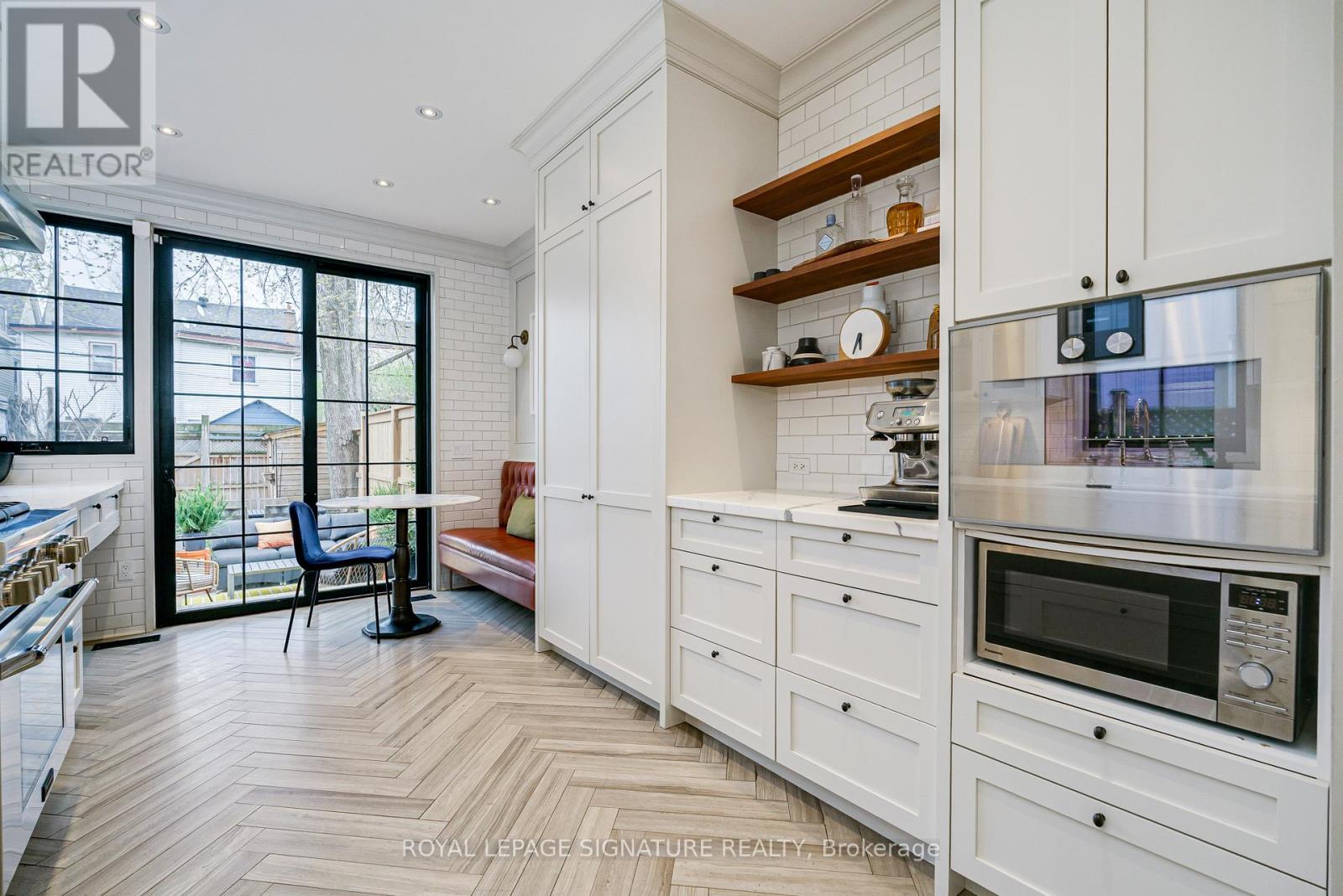 61 Mcgee Street, Toronto, Ontario  M4M 2L1 - Photo 15 - E13082816