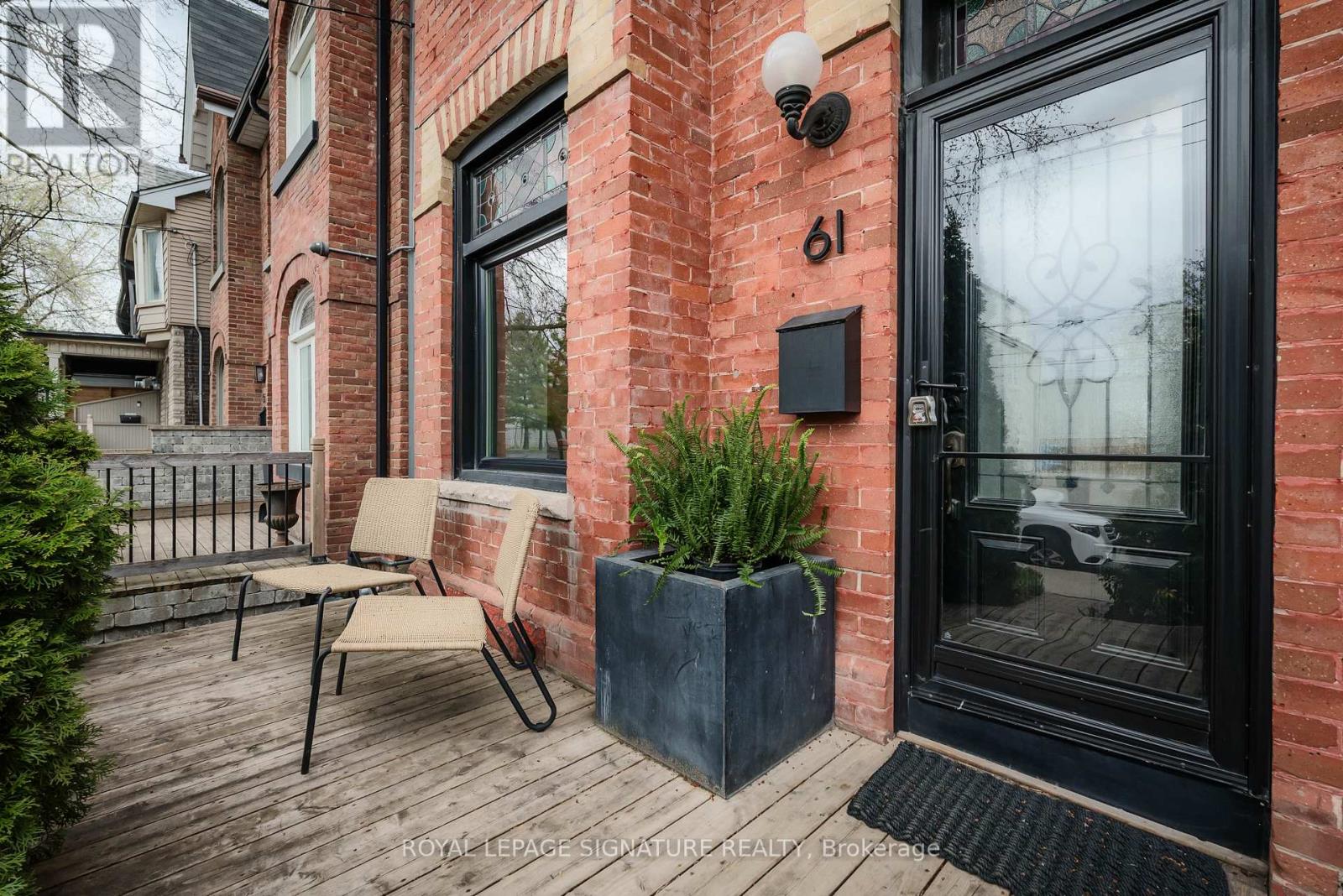 61 Mcgee Street, Toronto, Ontario  M4M 2L1 - Photo 34 - E13082816