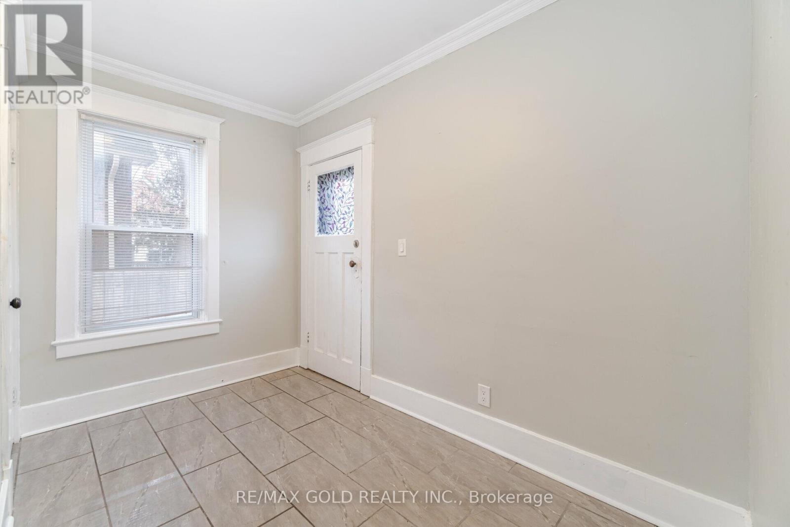 161 Adelaide Avenue E, Oshawa (O'neill), Ontario  L1G 1Z2 - Photo 13 - E13082880