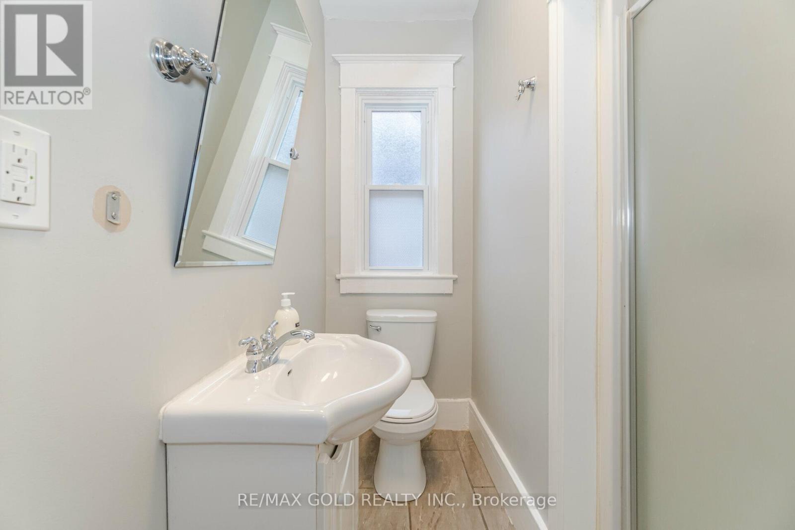 161 Adelaide Avenue E, Oshawa (O'neill), Ontario  L1G 1Z2 - Photo 14 - E13082880