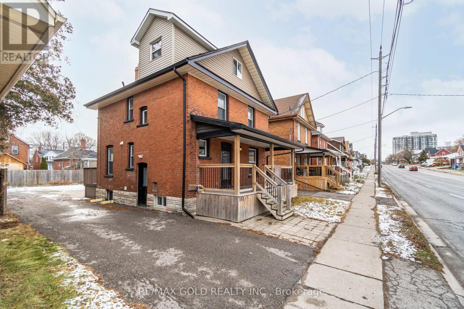 161 Adelaide Avenue E, Oshawa (O'neill), Ontario  L1G 1Z2 - Photo 2 - E13082880