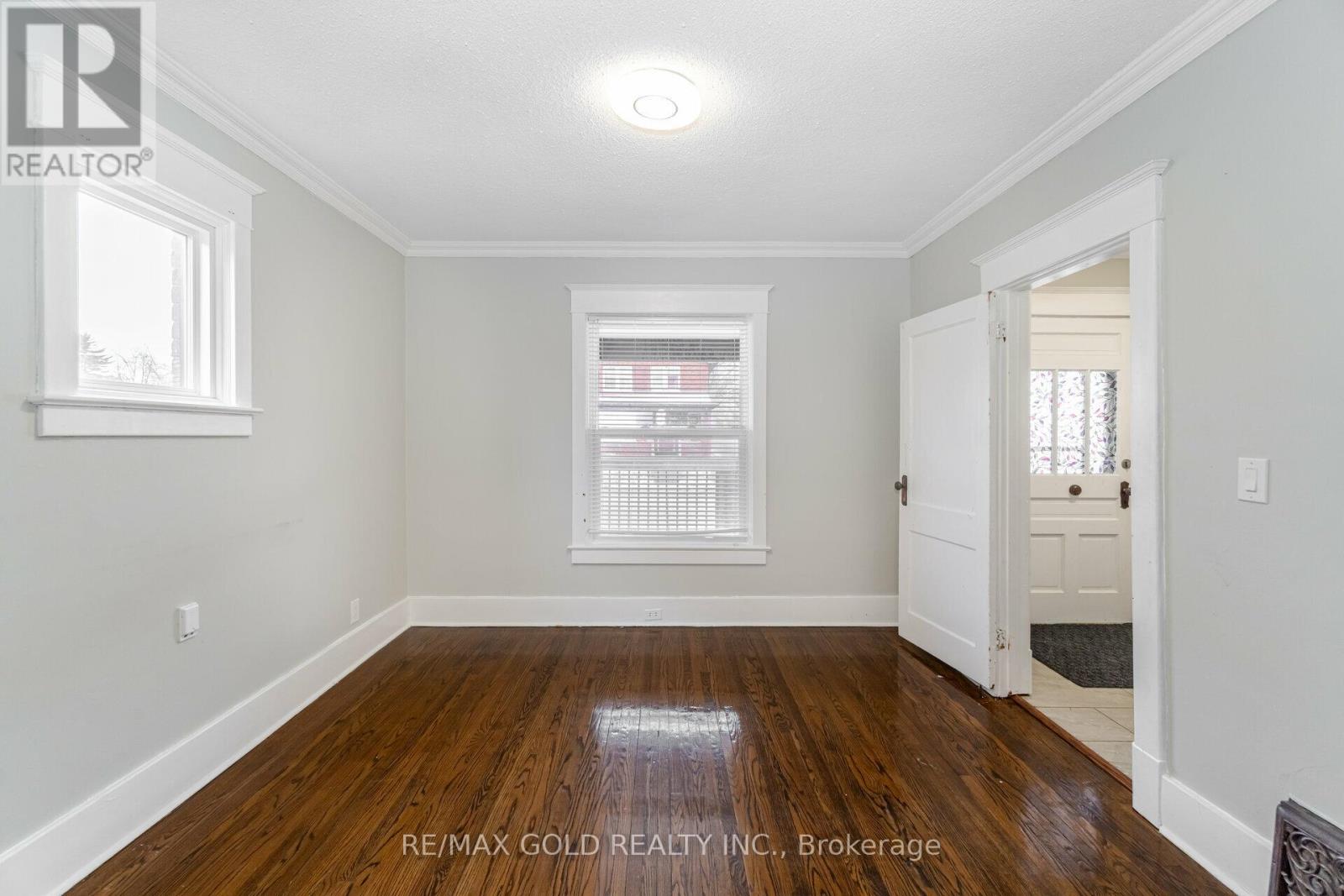 161 Adelaide Avenue E, Oshawa (O'neill), Ontario  L1G 1Z2 - Photo 6 - E13082880
