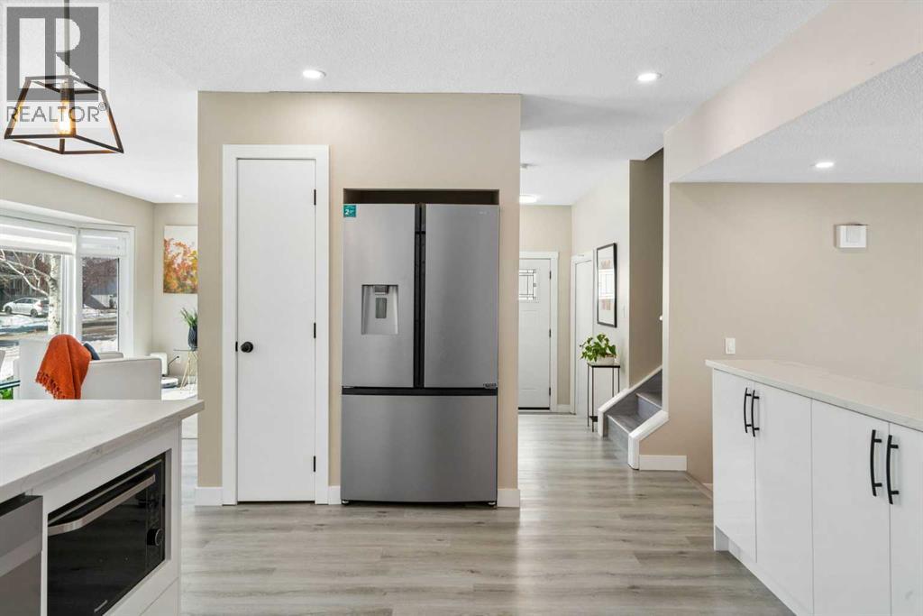 220 Macewan Glen Place NW, Calgary, Alberta  T3K 2C8 - Photo 12 - A2299432