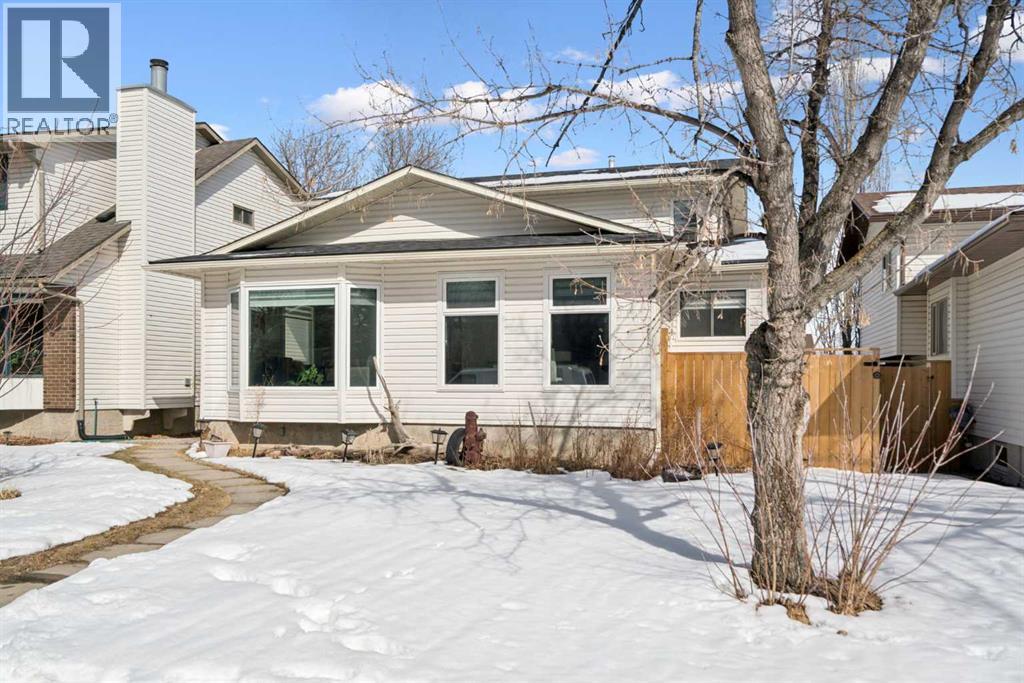 220 Macewan Glen Place NW, Calgary, Alberta  T3K 2C8 - Photo 2 - A2299432