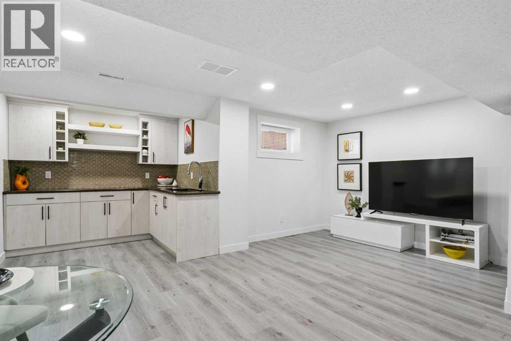 220 Macewan Glen Place NW, Calgary, Alberta  T3K 2C8 - Photo 35 - A2299432