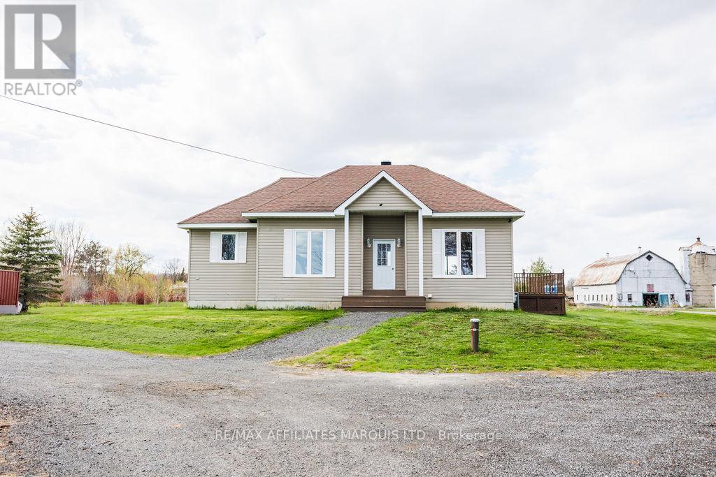 19249 COUNTY ROAD 2 ROAD, South Glengarry, Ontario