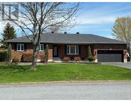 8 DAVID STREET, South Stormont, Ontario