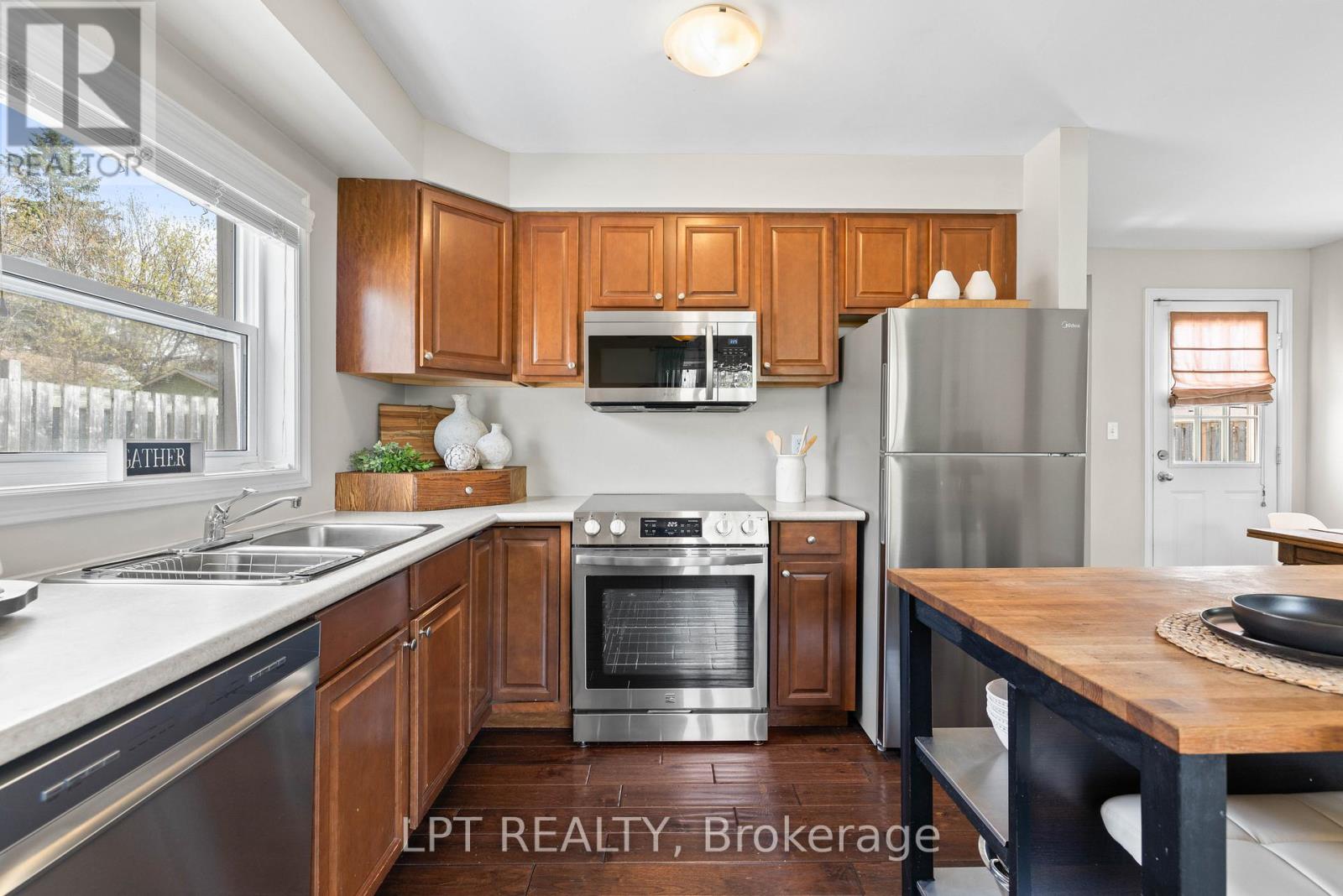 145 Silas Boulevard, Georgina (Keswick North), Ontario  L4P 2K2 - Photo 13 - N13082740