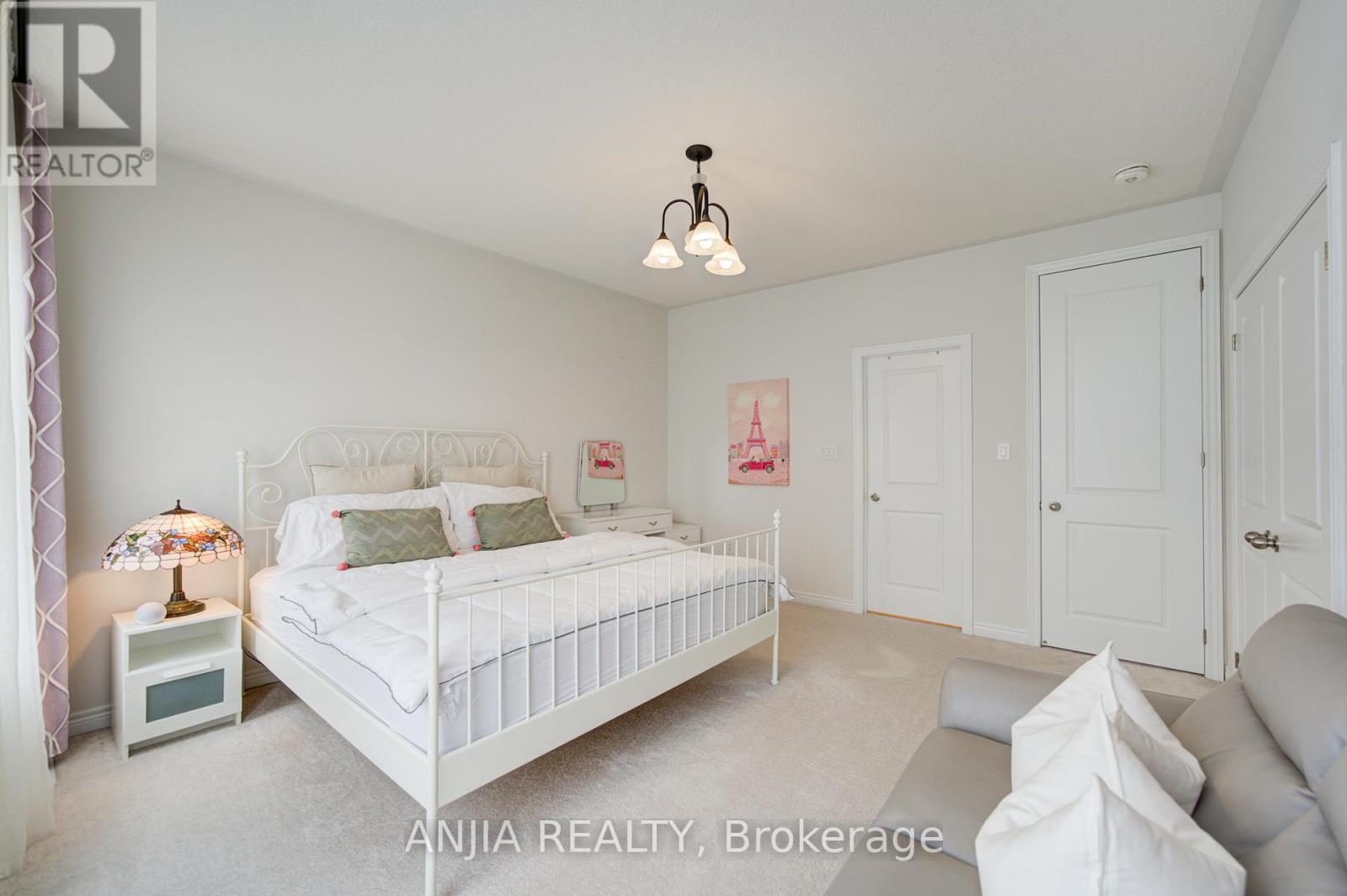 50 Conductor Avenue, Whitchurch-Stouffville (Stouffville), Ontario  L4A 4X5 - Photo 33 - N13082884