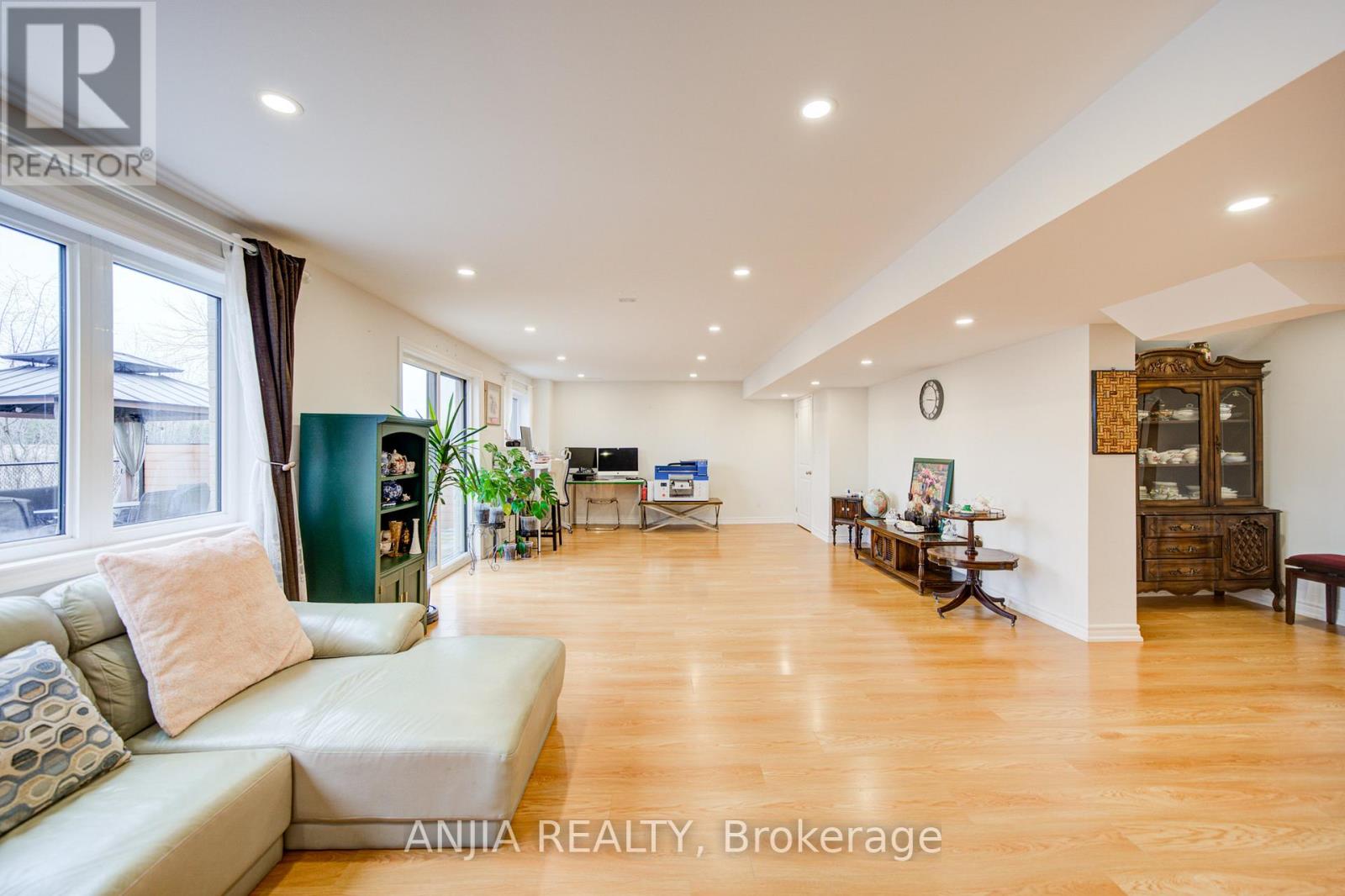 50 Conductor Avenue, Whitchurch-Stouffville (Stouffville), Ontario  L4A 4X5 - Photo 42 - N13082884