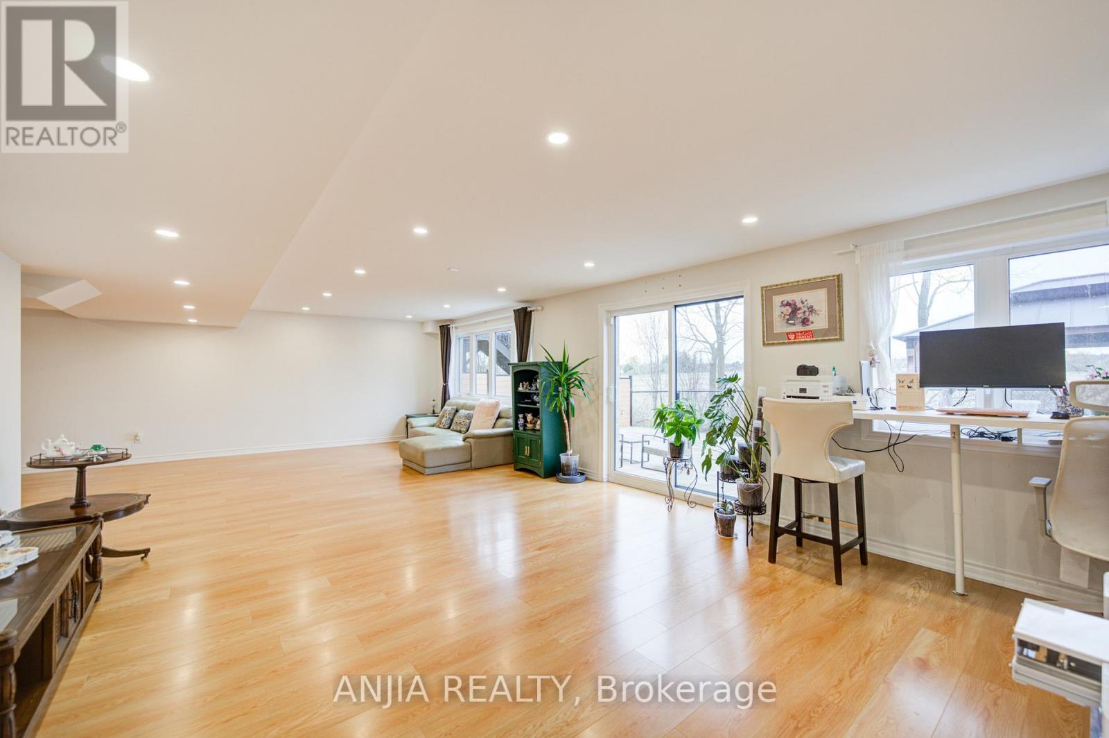 50 Conductor Avenue, Whitchurch-Stouffville (Stouffville), Ontario  L4A 4X5 - Photo 45 - N13082884