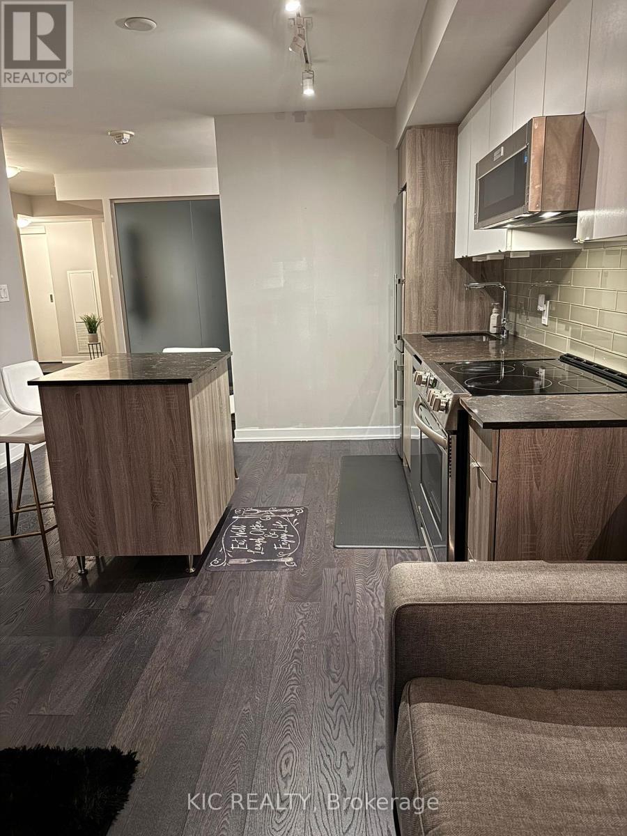 221 - 1401 O'connor Drive, Toronto, Ontario  M4B 2V5 - Photo 7 - E13081900
