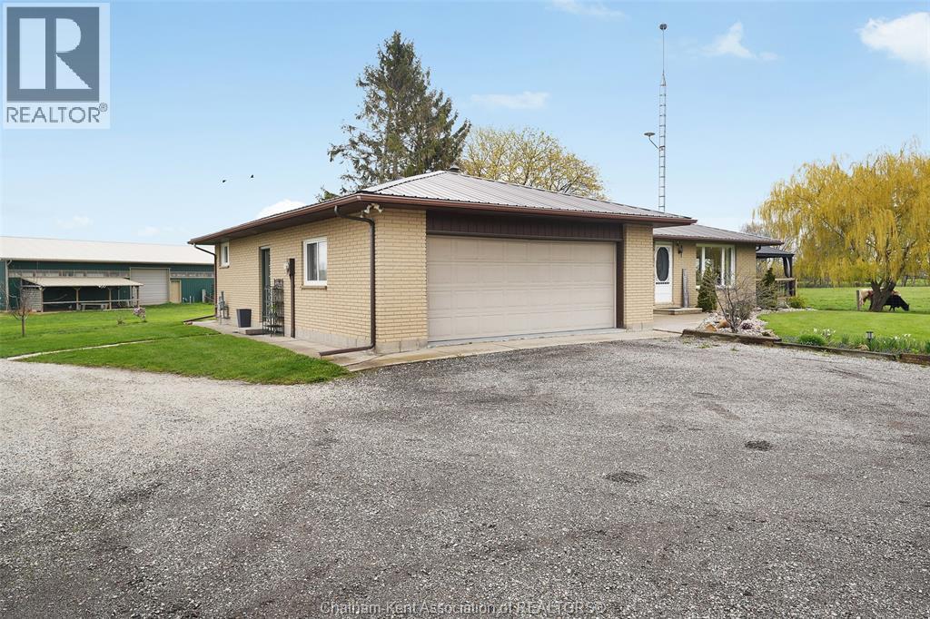 7527 Talbot Trail, Blenheim, Ontario  N0P 1A0 - Photo 4 - 26010009