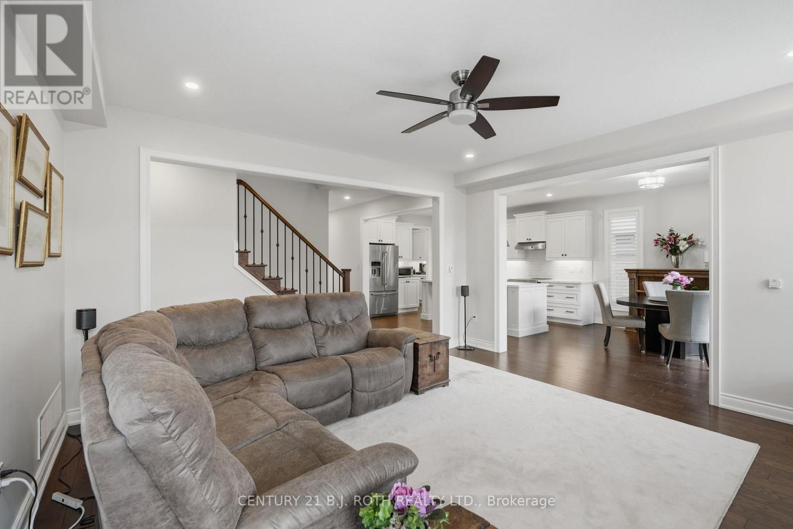 30 Capps Drive, Barrie, Ontario  L4N 6M8 - Photo 17 - S13082898