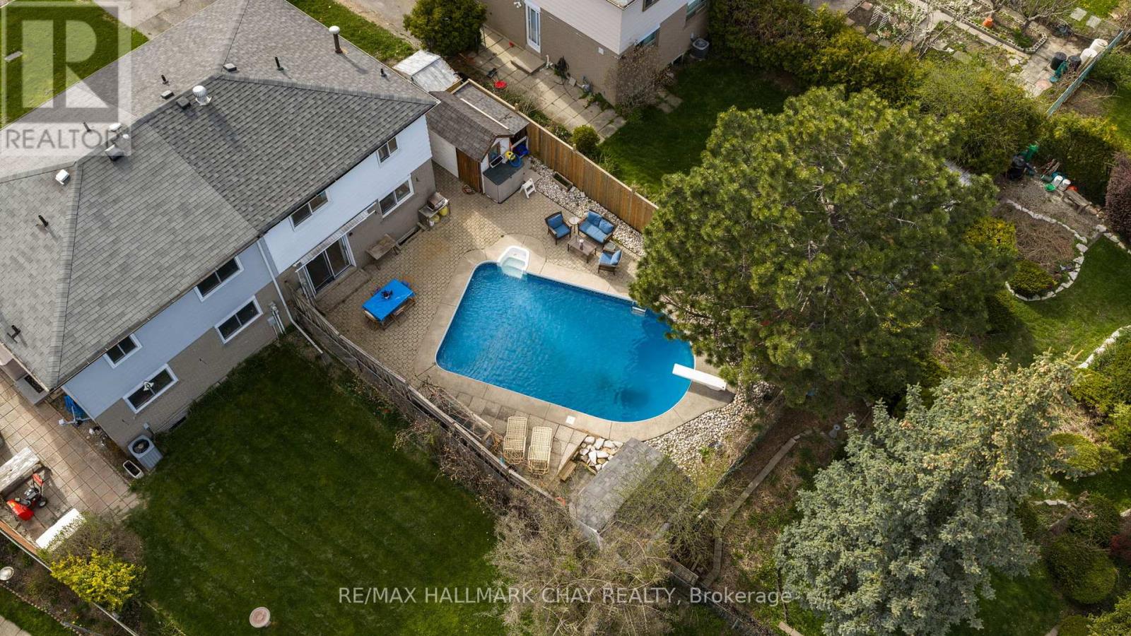 24 Flamingo Crescent, Brampton, Ontario  L6T 2G5 - Photo 34 - W13082814