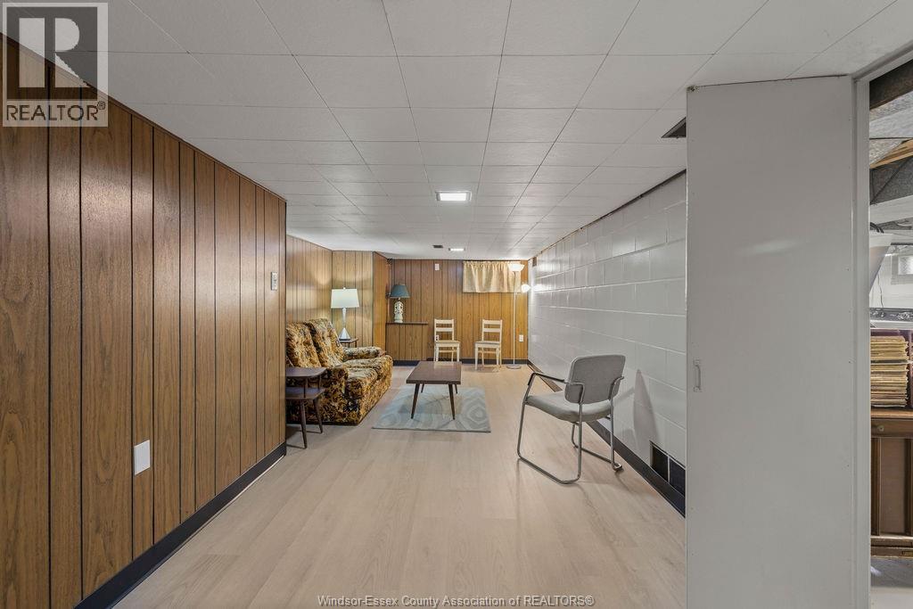 2333 Chilver, Windsor, Ontario  N8W 2V6 - Photo 20 - 26010075