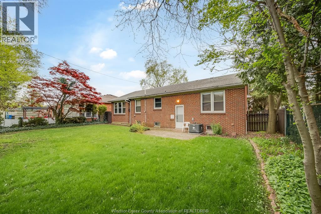 262 Henkel Place, Windsor, Ontario  N8Y 2E7 - Photo 37 - 26009722