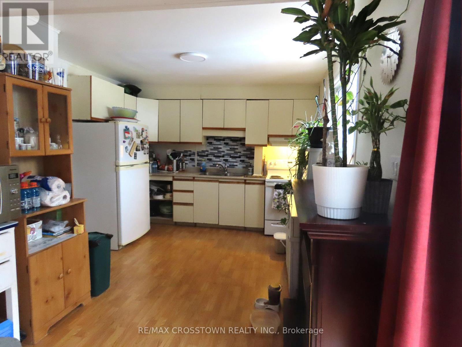 4716 Penetanguishene Road, Springwater, Ontario  L0L 1V0 - Photo 29 - S13080392
