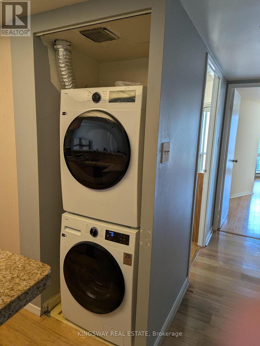 2803 - 1001 Bay Street, Toronto, Ontario  M5S 3A6 - Photo 31 - C13074298