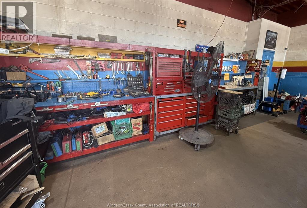 3414 Wyandotte Street East, Windsor, Ontario  N8Y 1G1 - Photo 6 - 26010074
