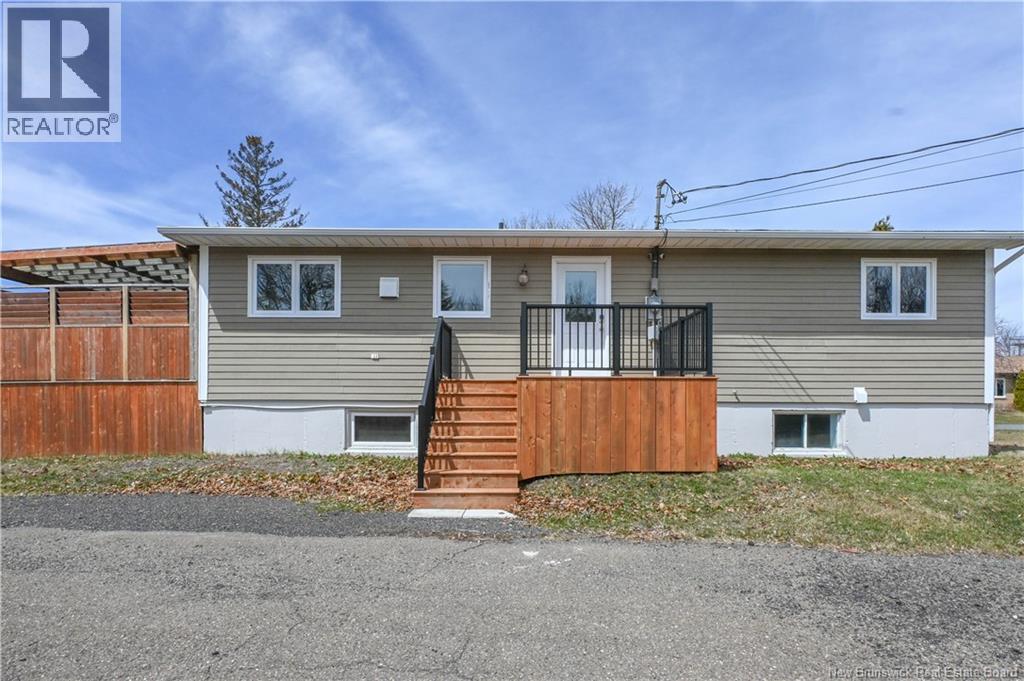 174 Bellefeuille Street, Shippagan, New Brunswick  E8S 1G7 - Photo 4 - NB133195